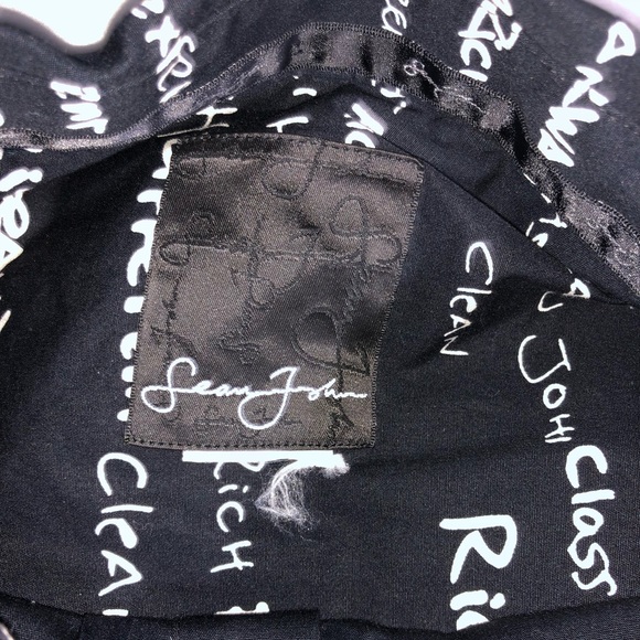 Vintage Sean John Spellout Shirt - Picture 2 of 5